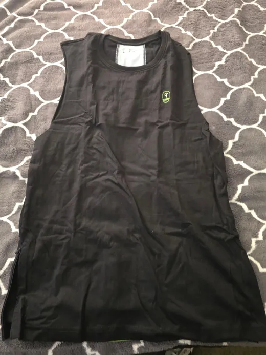 Customer photo from Frank R. review of Active Sleeveless - Splatter - Lime