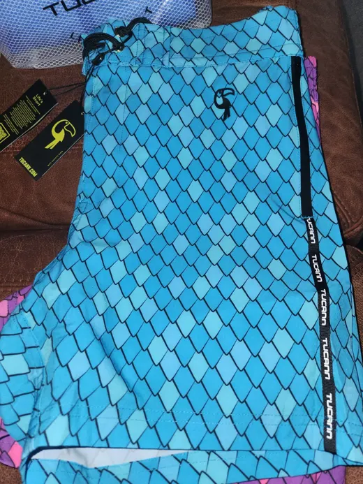 Customer photo from Neil T. review of Dragon Scale - Blue 5"