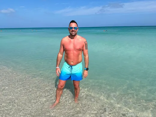 Customer photo from Nicolas V. review of Faded Ocean - 3"