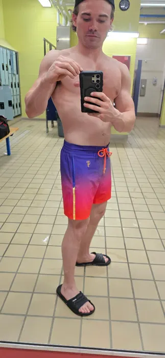 Customer photo from Hayden K. review of Faded Crimson v2 - 5"